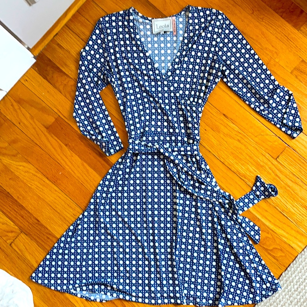 Faux royal blue/off-white lightweight wrap dress.